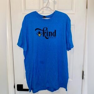 Bee Kind Women’s Short Sleeve Top Blue
